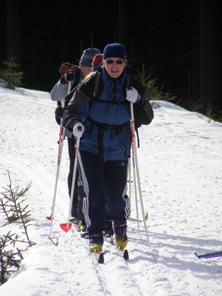 Mirka v čele vláčku
